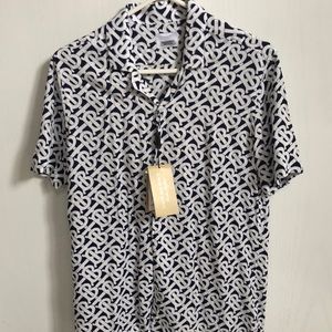 size S burberry button down casual shirt for men